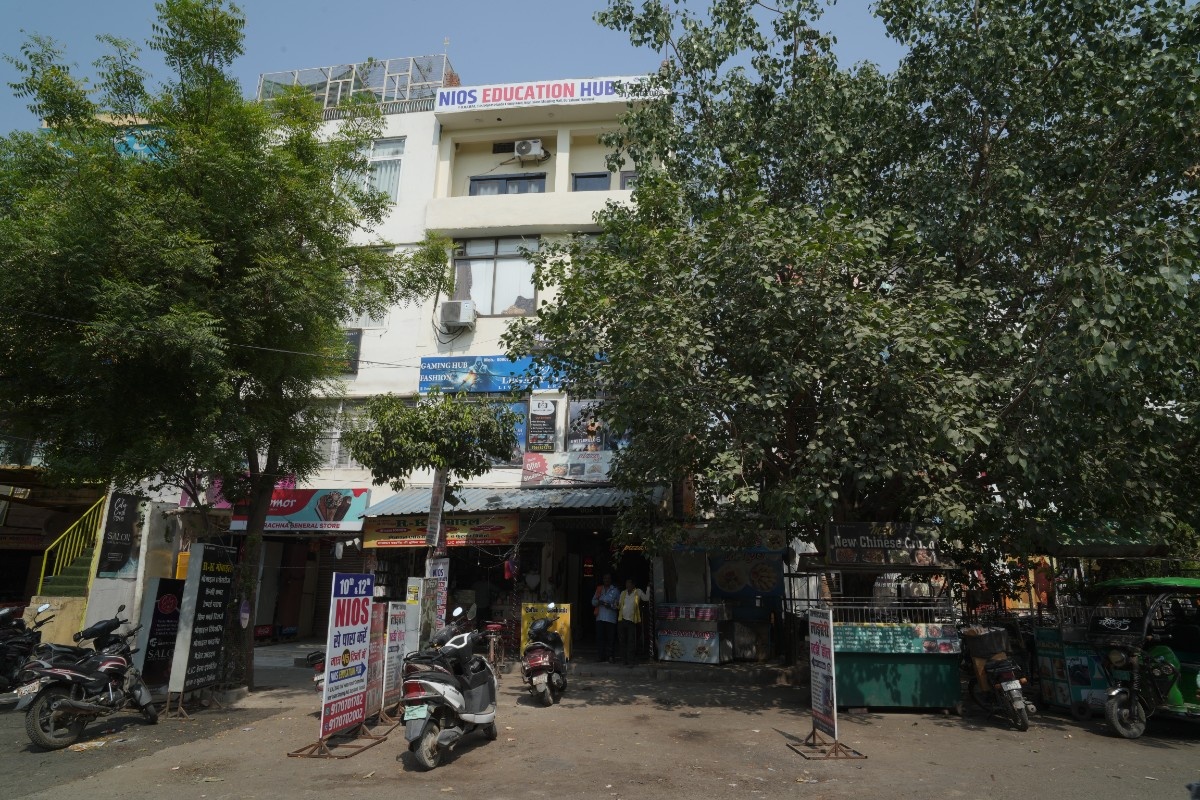 NIOS Education Hub (Success Study Point) — Varanasi NIOS coaching branch at Durgakund, near Jalans Shopping Mall